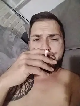 iurinicola online show from November 13, 2025, 10:46 pm