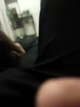 Snapshot of enoc369 chatting on November 25, 2025, 6:14 am enoc369 online show from November 25, 2025, 6:14 am