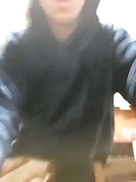 Cazzettostorto99 online show from March 18, 2026, 8:10 pm