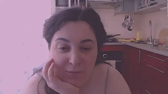 SoftLia online show from June 26, 2026, 4:13 pm