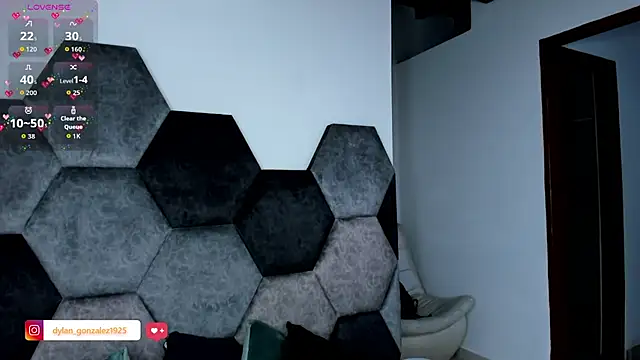 Dylan Turnerr online show from September 9, 2025, 9:02 pm