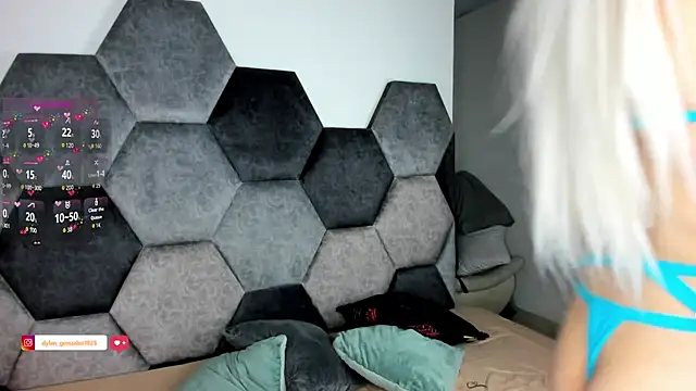 Dylan Turnerr online show from September 10, 2025, 8:41 pm