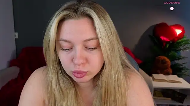 christie luv online show from February 20, 2026, 11:12 am