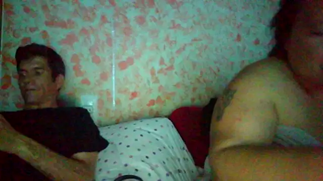 Snapshot of parejade225@xh chatting on April 30, 2026, 8:38 pm parejade225xh online show from April 30, 2026, 8:38 pm