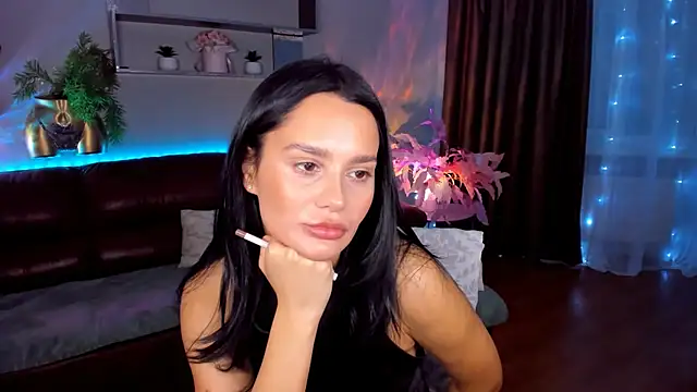 DanaSincere online show from February 6, 2026, 4:19 am