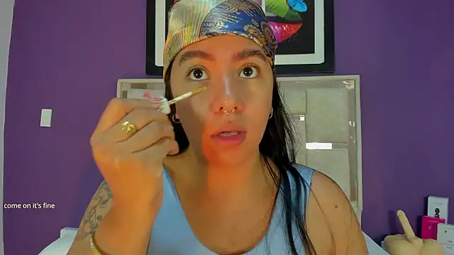 emilyy cooperr online show from February 18, 2026, 12:12 pm