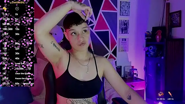 Snapshot of demimoore222 chatting on February 25, 2026, 7:14 pm demimoore222 online show from February 25, 2026, 7:14 pm