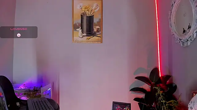 CRAZY-BOY99 online show from November 20, 2025, 9:43 am