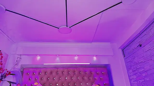 Jonas Rivers online show from October 18, 2025, 1:13 pm