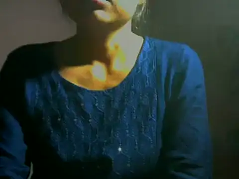 Snapshot of mayra89 chatting on November 29, 2025, 3:23 pm mayra89 online show from November 29, 2025, 3:23 pm