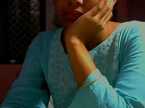 Snapshot of mayra89 chatting on November 22, 2025, 4:06 pm mayra89 online show from November 22, 2025, 4:06 pm