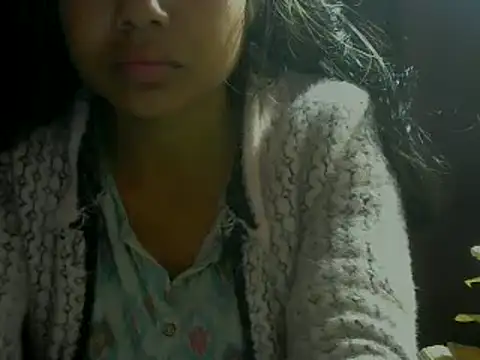 Snapshot of mayra89 chatting on November 15, 2025, 1:53 am mayra89 online show from November 15, 2025, 1:53 am