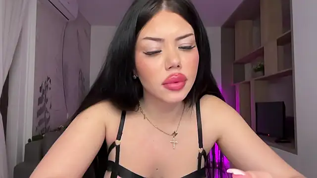 Snapshot of NatashaVoss chatting on March 1, 2025, 9:26 pm NatashaVoss online show from March 1, 2025, 9:26 pm