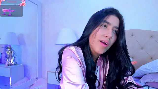 Mia Montess online show from June 4, 2026, 4:55 pm