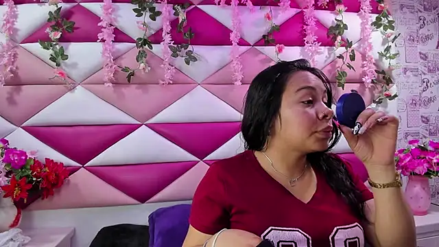  Violeta 18 online show from November 6, 2025, 2:48 am