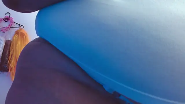 Snapshot of scarlettbooty chatting on February 18, 2026, 4:21 am scarlettbooty online show from February 18, 2026, 4:21 am