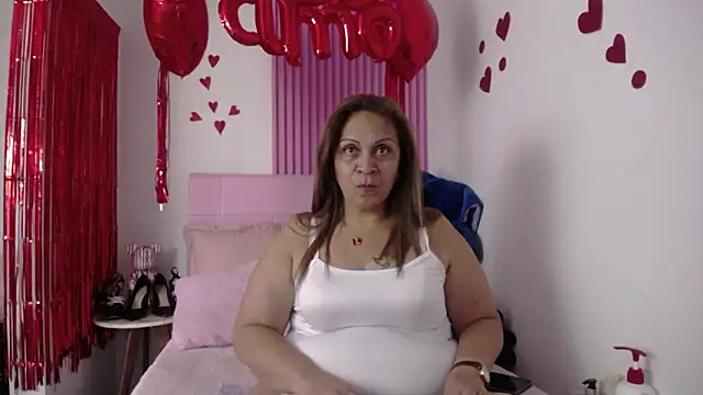 Snapshot of scarlettbooty chatting on February 12, 2026, 8:08 pm scarlettbooty online show from February 12, 2026, 8:08 pm