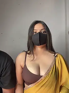 Snapshot of etihotyy chatting on November 8, 2025, 7:01 am etihotyy online show from November 8, 2025, 7:01 am