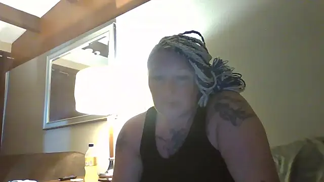 Snapshot of livieblainn chatting on July 21, 2026, 2:25 am livieblainn online show from July 21, 2026, 2:25 am