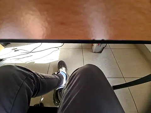 Snapshot of GM51-1988 chatting on March 17, 2025, 12:25 pm GM51-1988 online show from March 17, 2025, 12:25 pm