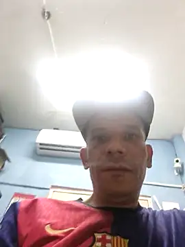 karlossan24 online show from October 21, 2025, 7:08 am