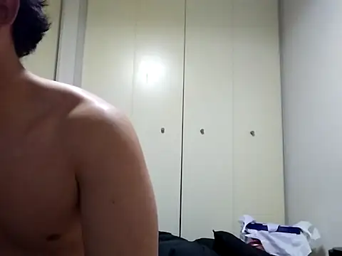 taaaaaa- online show from December 3, 2025, 10:36 am