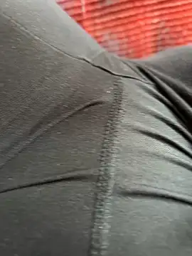 Snapshot of tanya2turnt chatting on March 3, 2025, 8:43 pm tanya2turnt online show from March 3, 2025, 8:43 pm