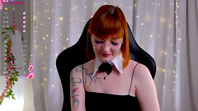 Ashley Nicks online show from October 10, 2025, 2:23 am