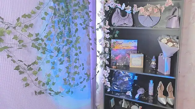 MelissaMillton online show from March 6, 2025, 5:03 am