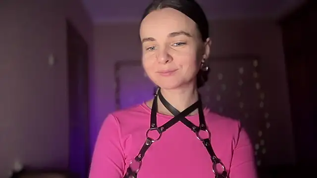 lanaloulou online show from September 13, 2025, 10:54 pm