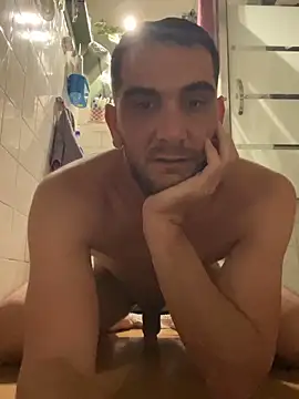 Anthopassif84 online show from May 27, 2026, 9:11 pm