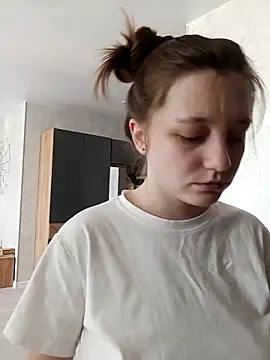 Bonechka online show from November 11, 2025, 7:03 am