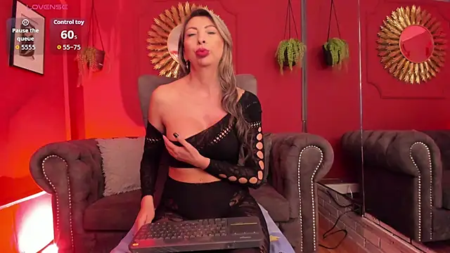 Victoria romanee online show from September 21, 2025, 3:44 am