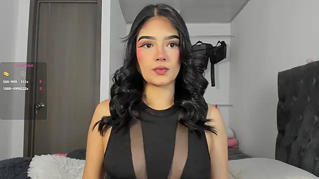 julietaa online show from September 10, 2025, 8:08 pm