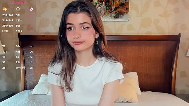 CathrynCovil online show from November 6, 2025, 8:18 am