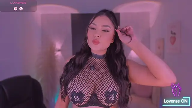 Snapshot of IvyJonesX chatting on July 23, 2026, 5:42 pm IvyJonesX online show from July 23, 2026, 5:42 pm