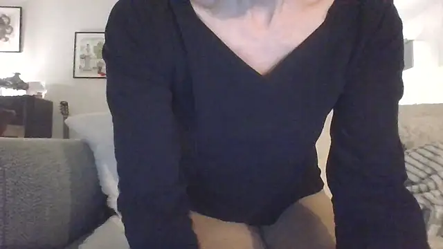 Valentinette online show from February 27, 2026, 8:30 pm