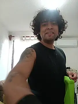 Snapshot of DocPepino chatting on June 25, 2026, 10:59 pm DocPepino online show from June 25, 2026, 10:59 pm