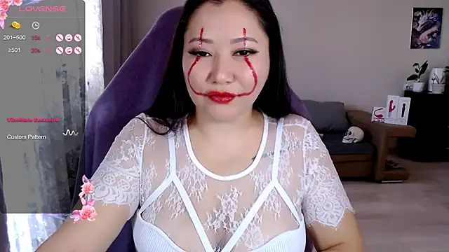 LisaAsianFlower online show from October 31, 2025, 3:58 am