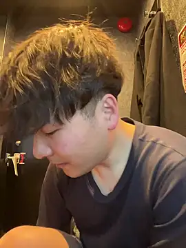 Snapshot of waka3232 chatting on February 19, 2026, 11:07 am waka3232 online show from February 19, 2026, 11:07 am