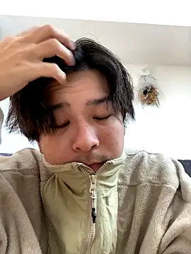 waka3232 online show from November 10, 2025, 2:27 am