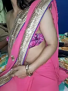 Cute-Zarina online show from October 29, 2025, 6:40 pm