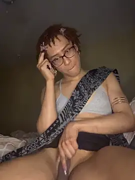 Gypsy737 online show from December 1, 2025, 5:41 am