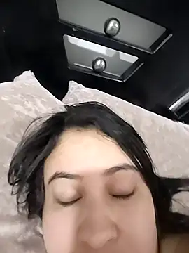 mialorents online show from February 15, 2026, 5:01 pm