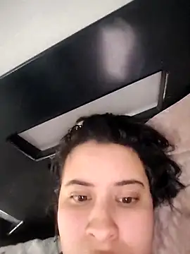 mialorents online show from February 9, 2026, 7:23 pm