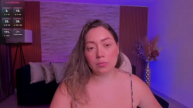 heidy johns online show from December 2, 2025, 3:41 am