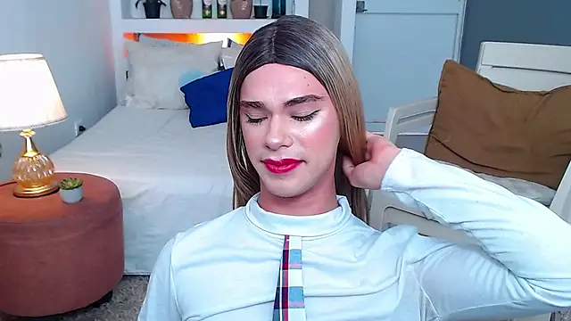 juanes puthee online show from November 24, 2025, 6:30 pm