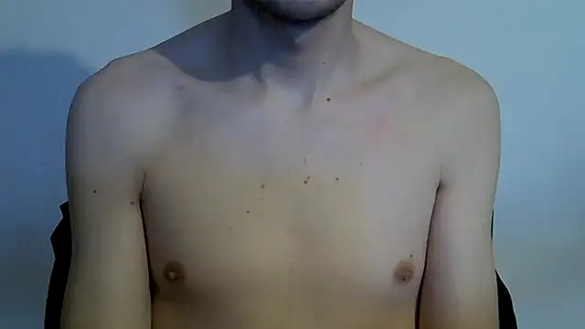 Snapshot of arnoanro chatting on March 15, 2025, 4:43 pm arnoanro online show from March 15, 2025, 4:43 pm