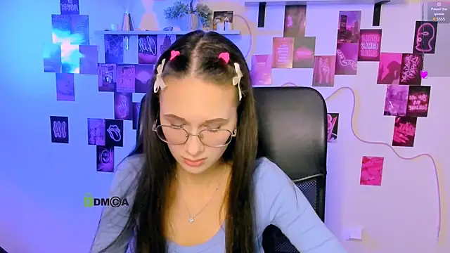 mona cloud online show from April 29, 2026, 7:42 pm