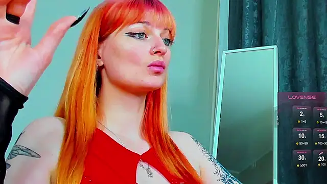 Coraline Beldam online show from March 13, 2025, 2:27 am